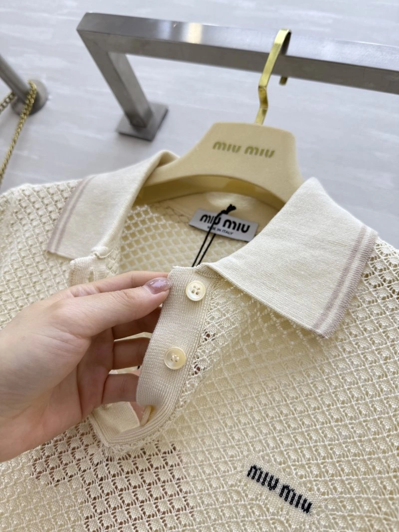 Miu Miu T-Shirts Modern 152990