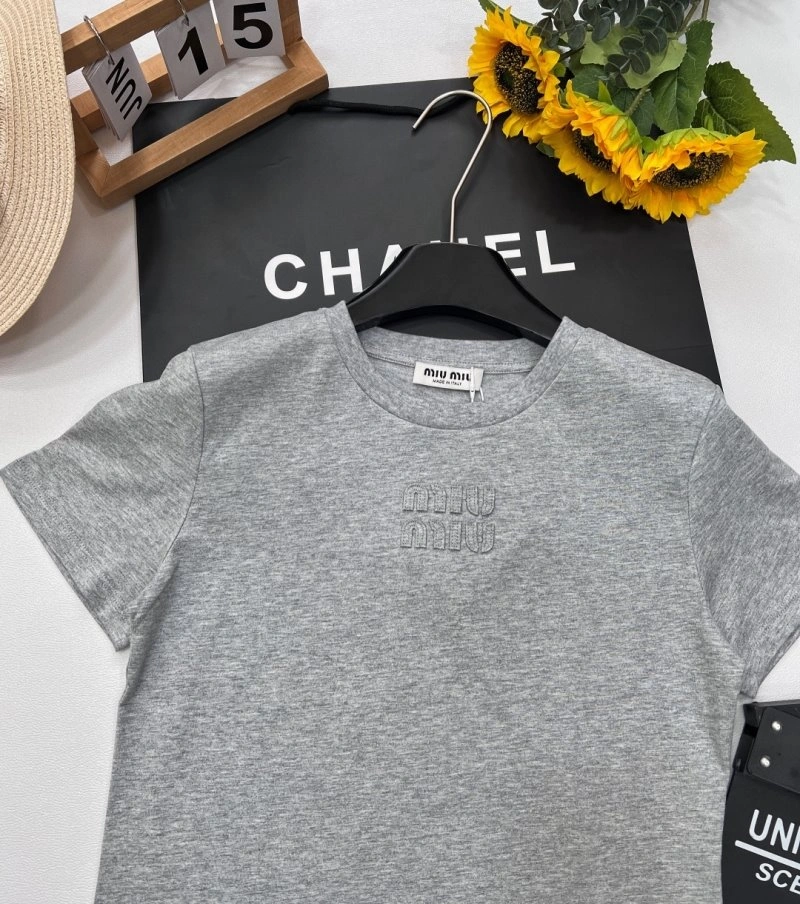 Miu Miu T-Shirts MoistureWicking 152996