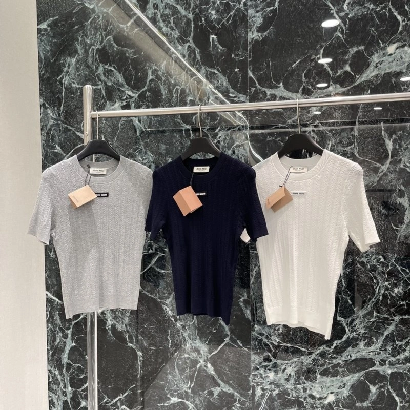 Miu Miu T-Shirts Functional 152988