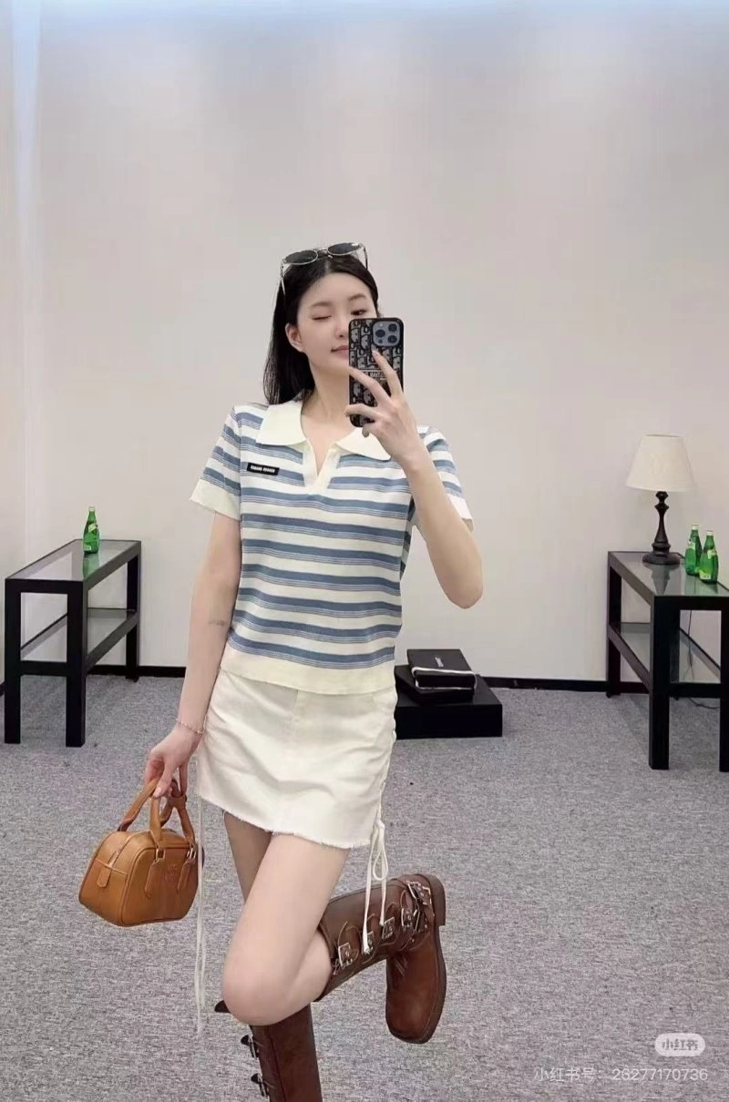 Miu Miu T-Shirts ComfortFit 152987