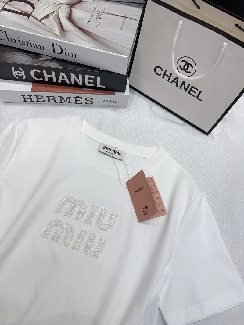 Miu Miu T-Shirts UrbanStyle 152980