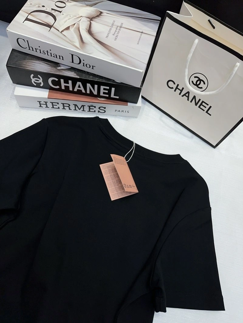 Functional Miu Miu T-Shirts 152978