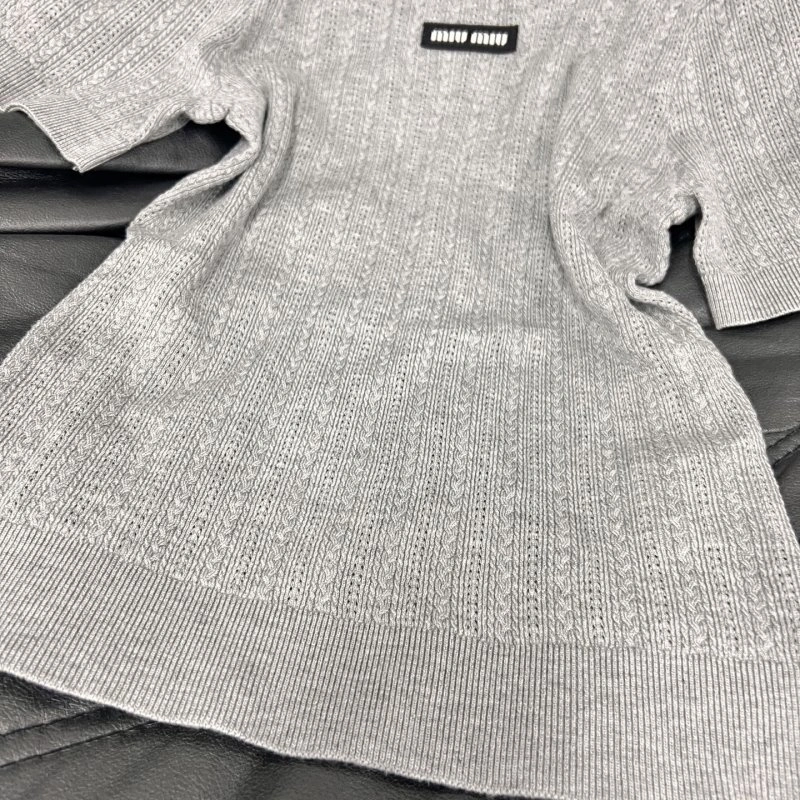 Miu Miu T-Shirts Comfortable 152976