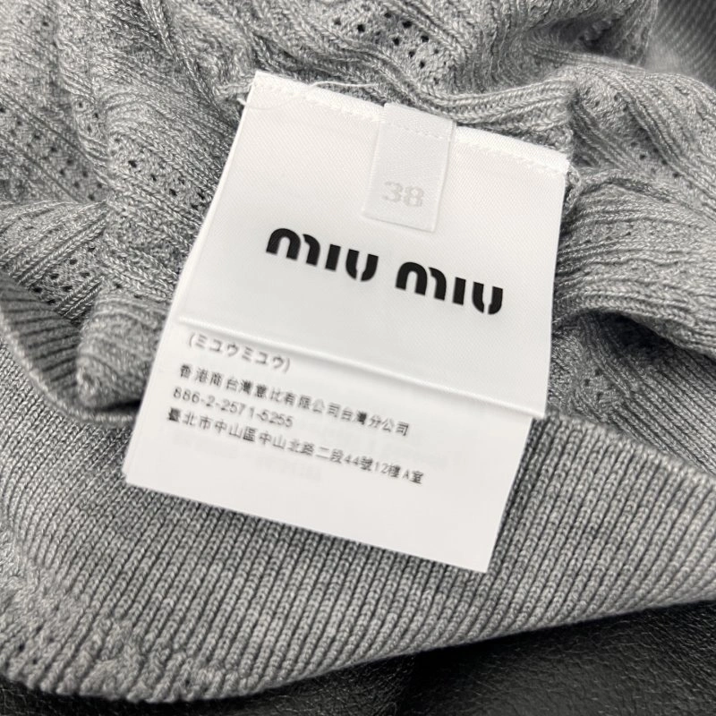 Miu Miu T-Shirts Comfortable 152976