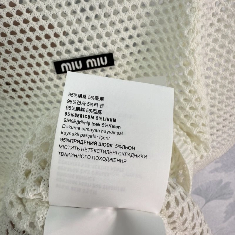 Miu Miu T-Shirts Sporty 152973