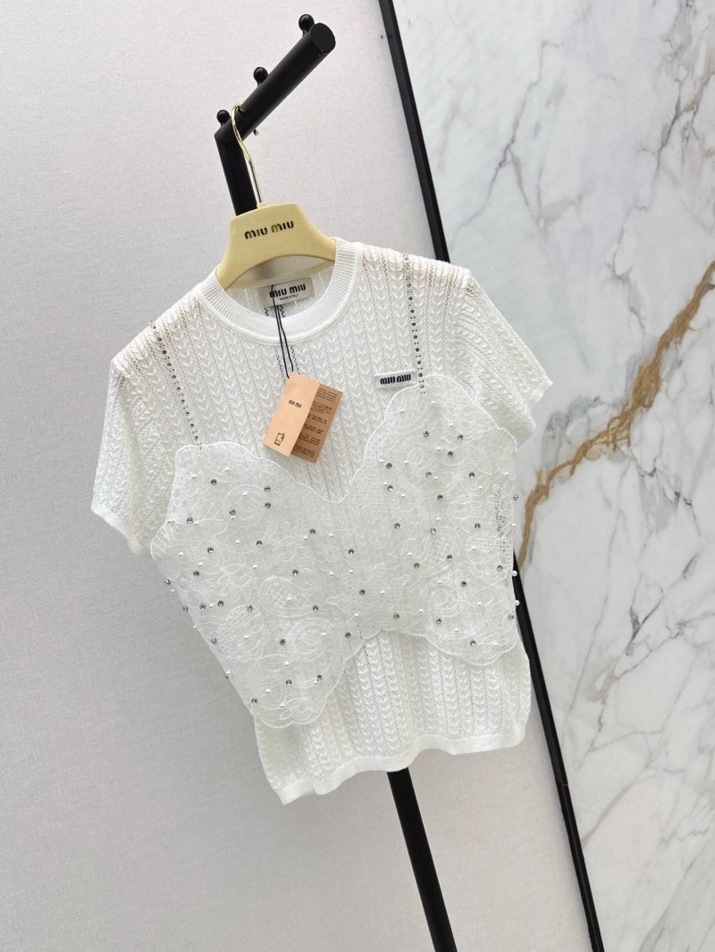 Miu Miu T-Shirts Lightweight 152969