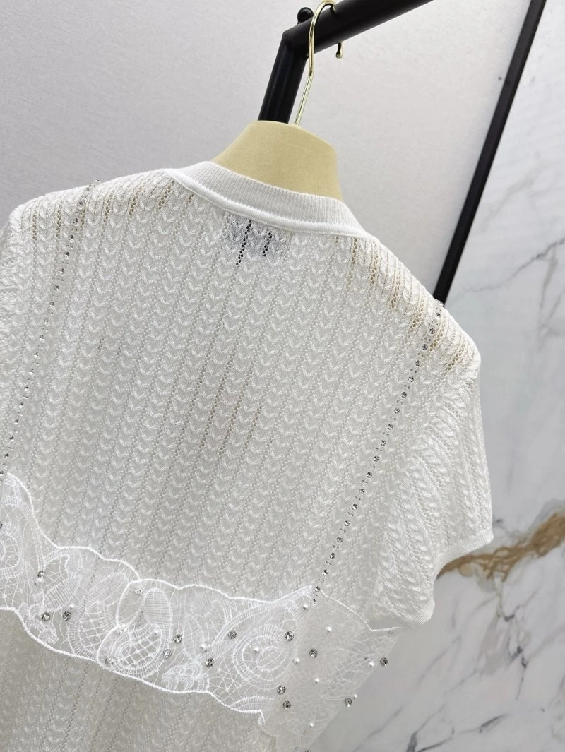 Miu Miu T-Shirts Lightweight 152969