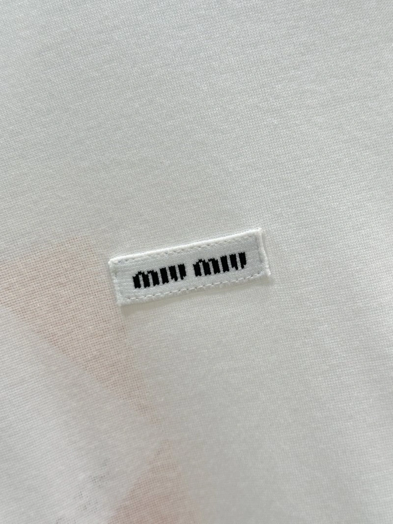 Miu Miu T-Shirts WaterResistant 152968