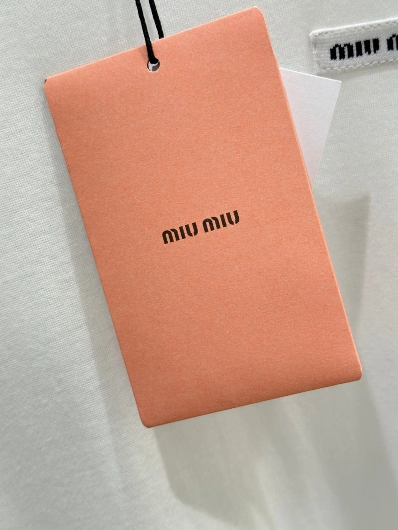 Miu Miu T-Shirts WaterResistant 152968