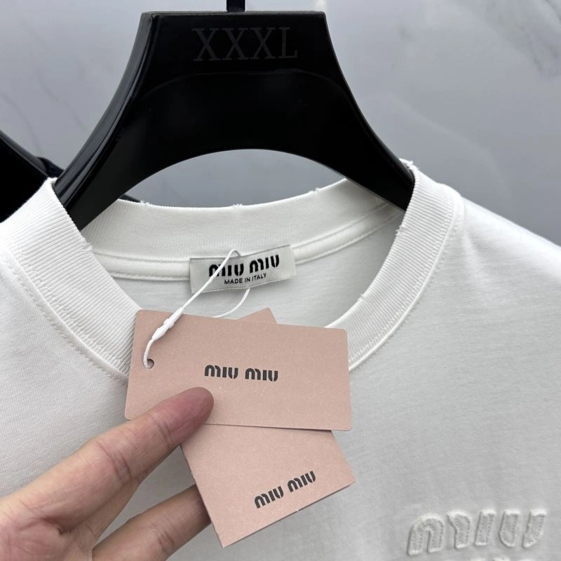 Seasonal Miu Miu T-Shirts 159132