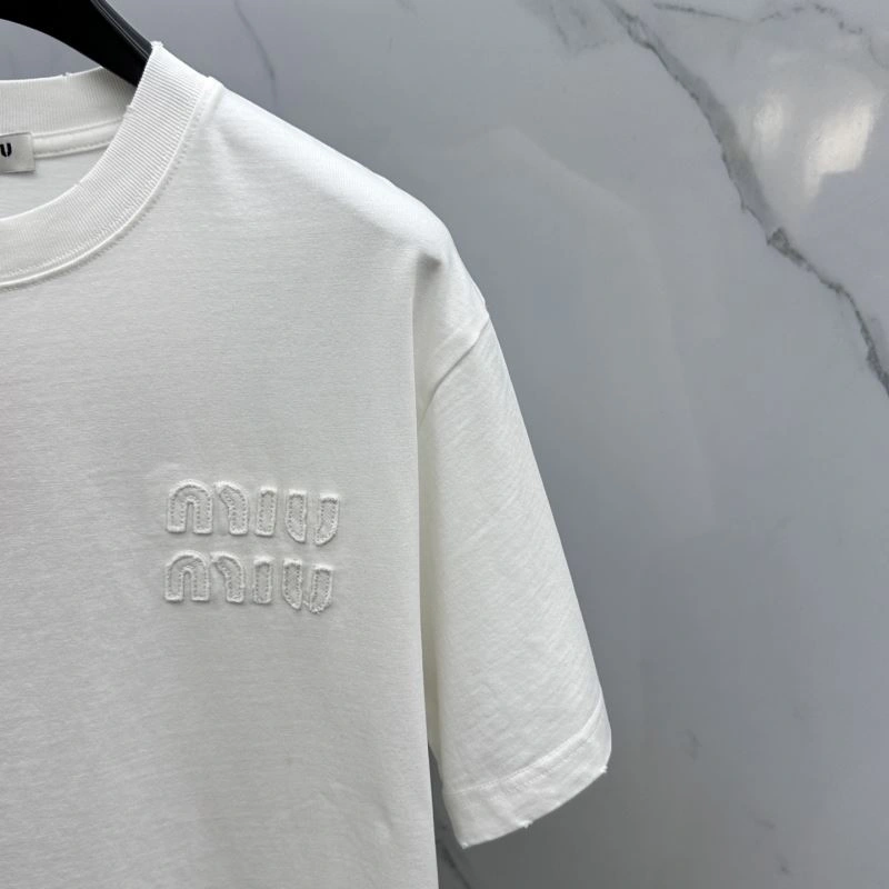 Seasonal Miu Miu T-Shirts 159132