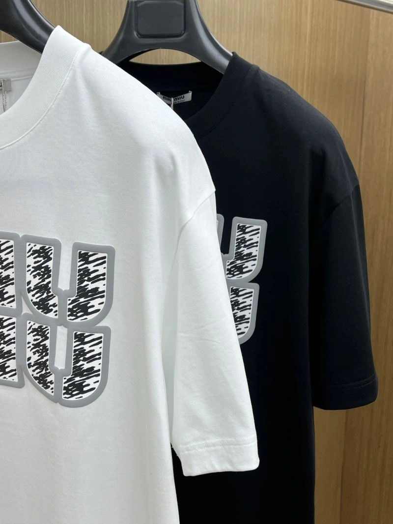 Effortless Miu Miu T-Shirts 159071