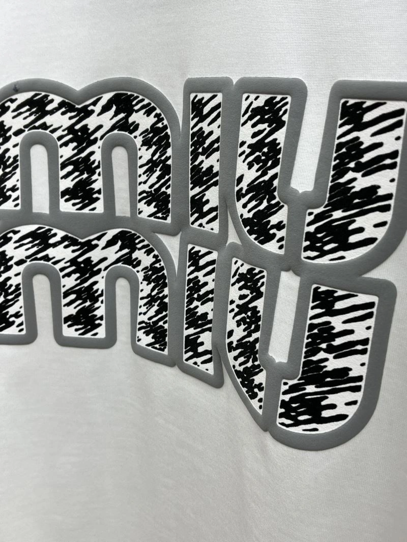 Effortless Miu Miu T-Shirts 159071