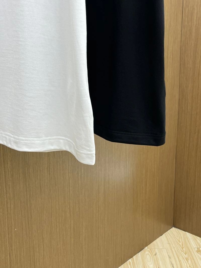 Effortless Miu Miu T-Shirts 159071