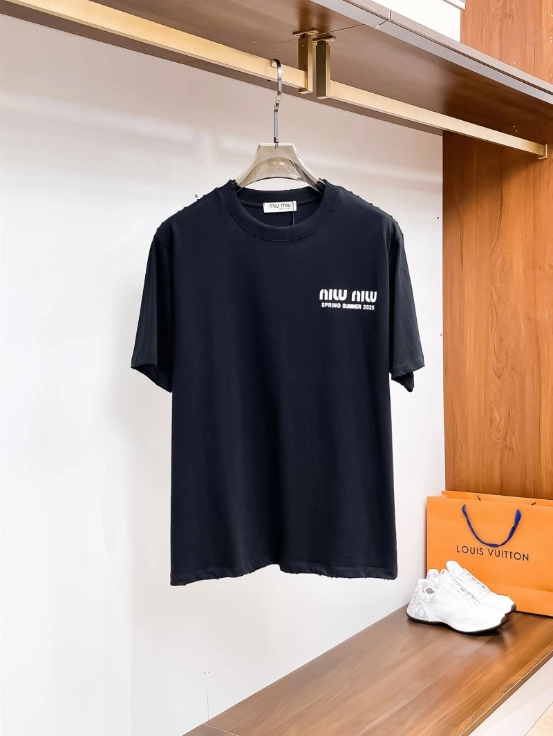 Premium Miu Miu T-Shirts 159097