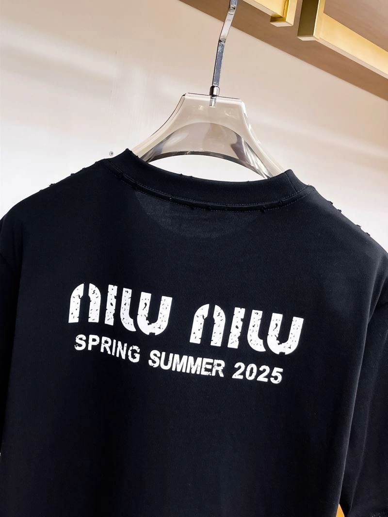 Premium Miu Miu T-Shirts 159097
