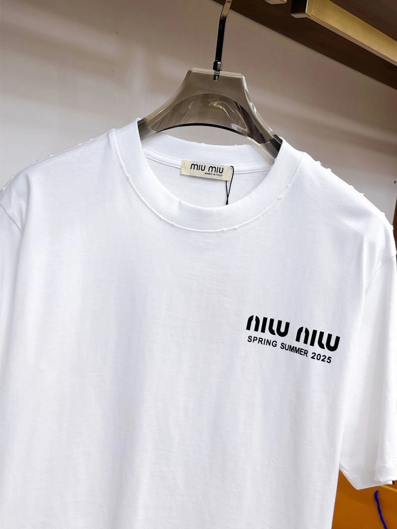 Miu Miu T-Shirts Chic 159075