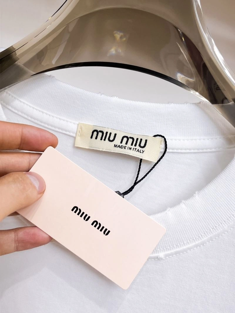 Miu Miu T-Shirts Chic 159075