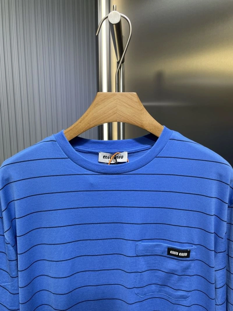 Versatile Miu Miu T-Shirts 159068