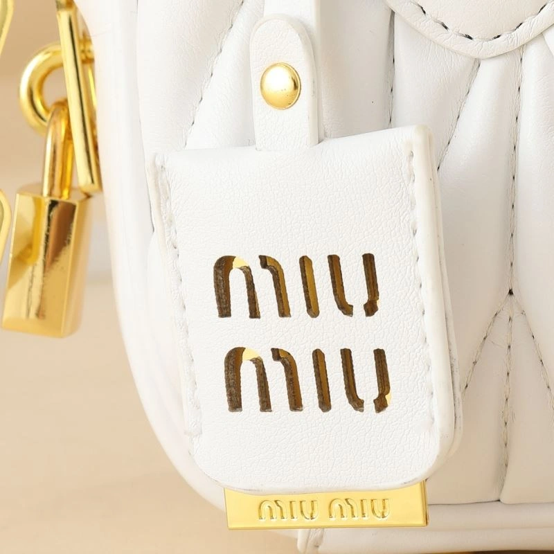 Miu Miu Top Handle Bags Bright 87301