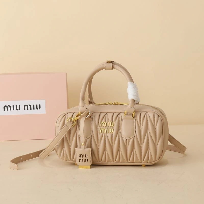Thermal Miu Miu Top Handle Bags 87285