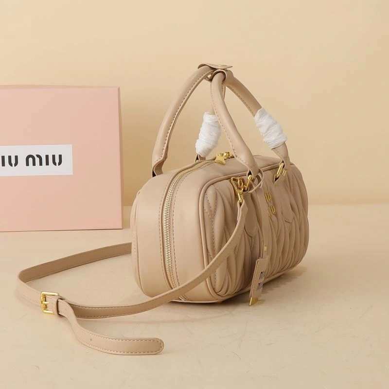 Thermal Miu Miu Top Handle Bags 87285