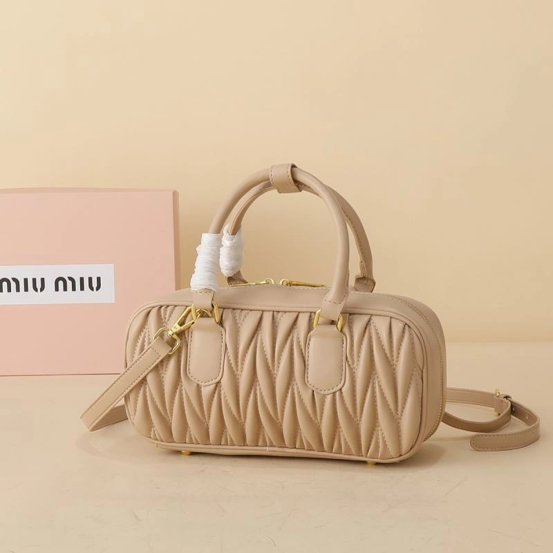 Thermal Miu Miu Top Handle Bags 87285