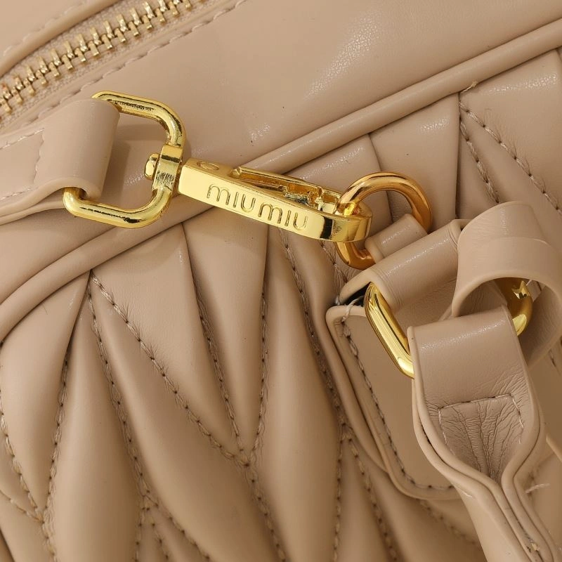 Thermal Miu Miu Top Handle Bags 87285