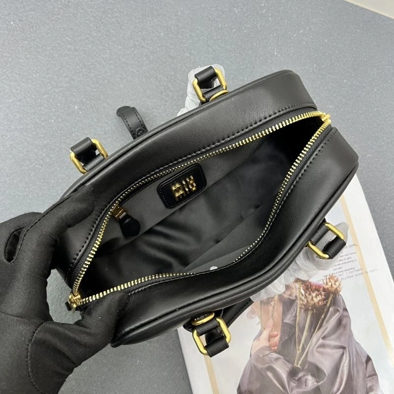RelaxedFit Miu Miu Top Handle Bags 83215