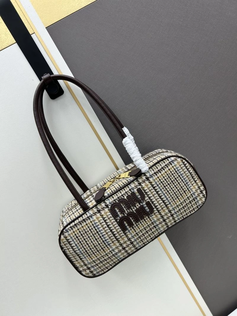 Miu Miu Top Handle Bags ModernLook 83188