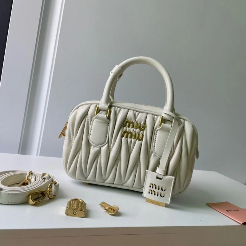 Miu Miu Top Handle Bags Snug 83216