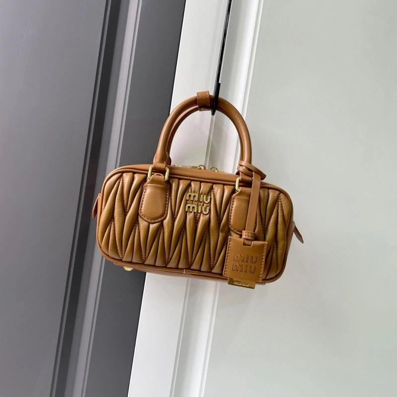 Miu Miu Top Handle Bags QuickDry 83175