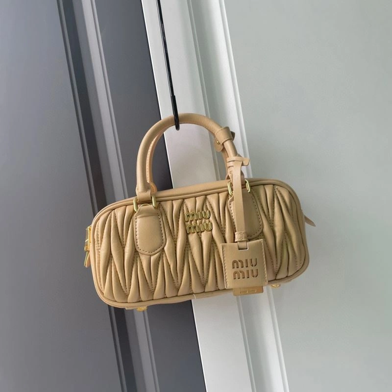 Miu Miu Top Handle Bags UrbanStyle 83172
