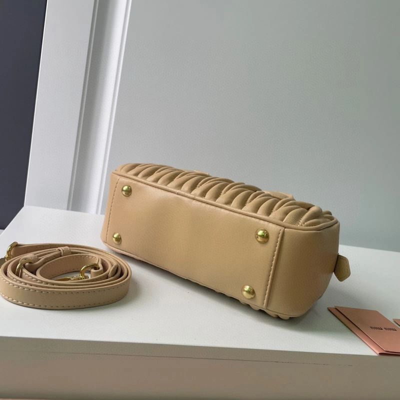 Miu Miu Top Handle Bags UrbanStyle 83172
