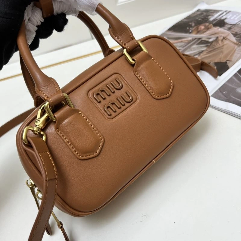 Miu Miu Top Handle Bags Vibrant 83168