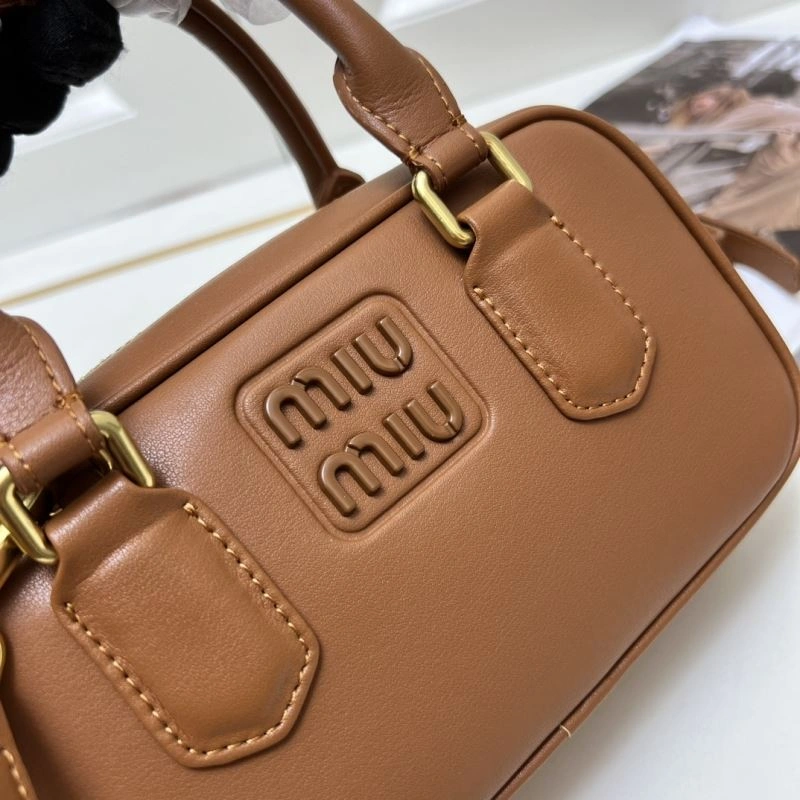 Miu Miu Top Handle Bags Vibrant 83168