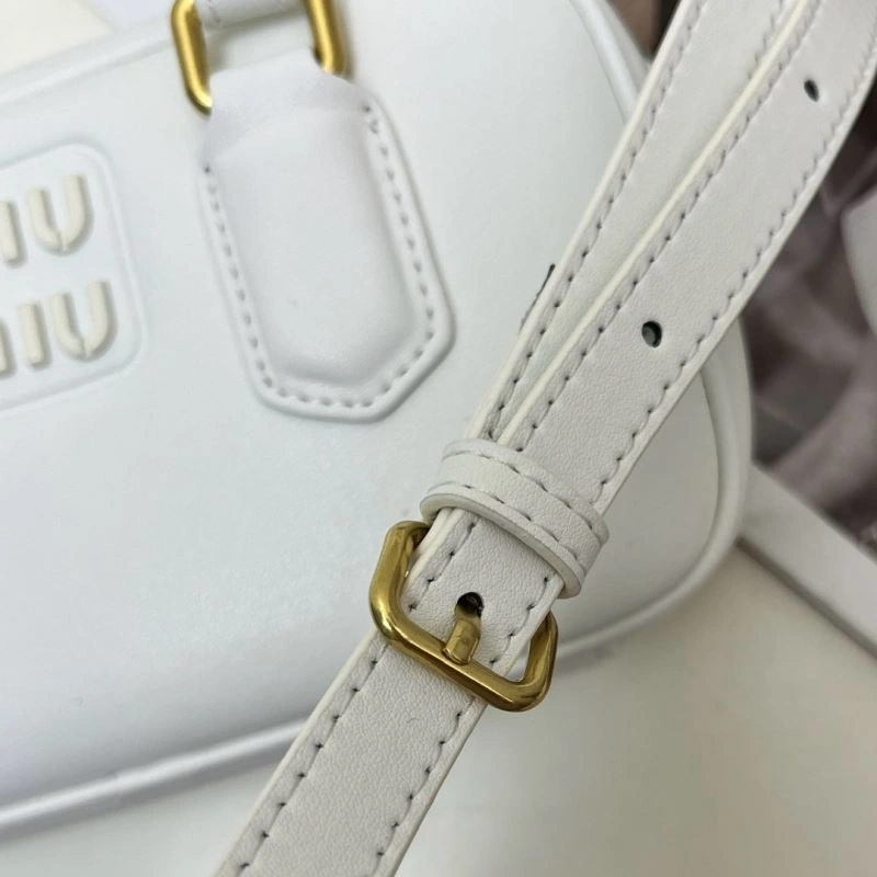 Miu Miu Top Handle Bags Lightweight 83171