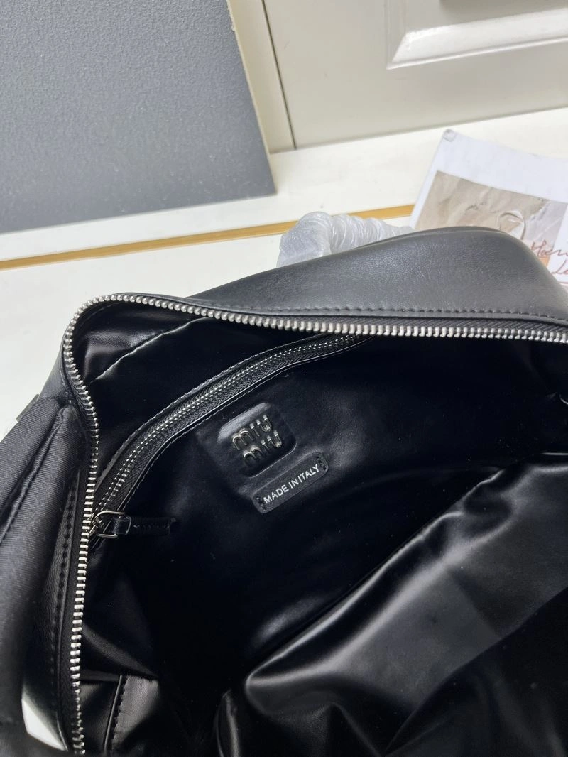 Miu Miu Top Handle Bags Sporty 83166