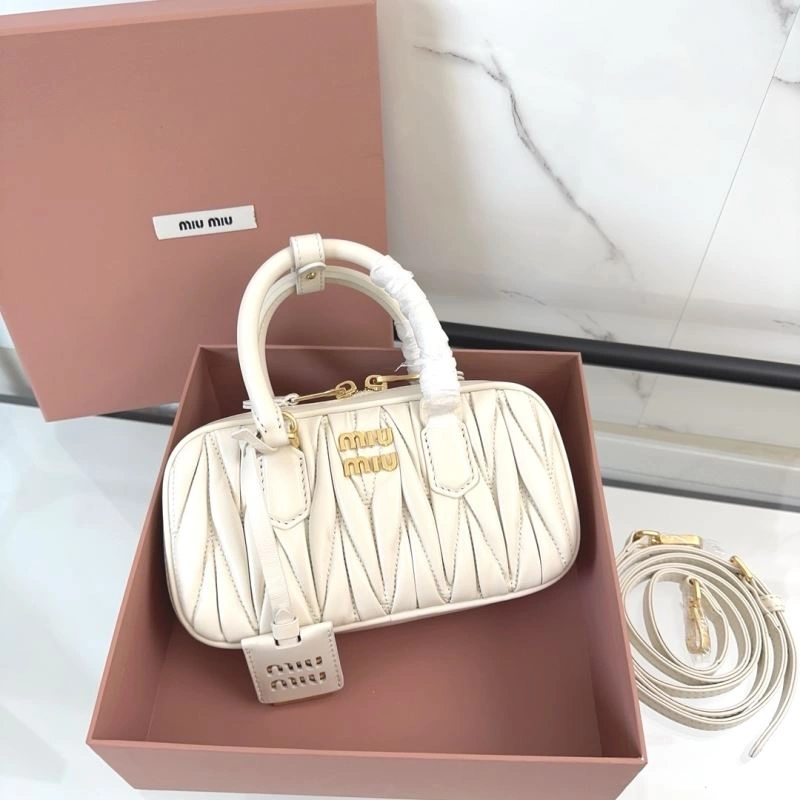 Miu Miu Top Handle Bags Flexible 58191