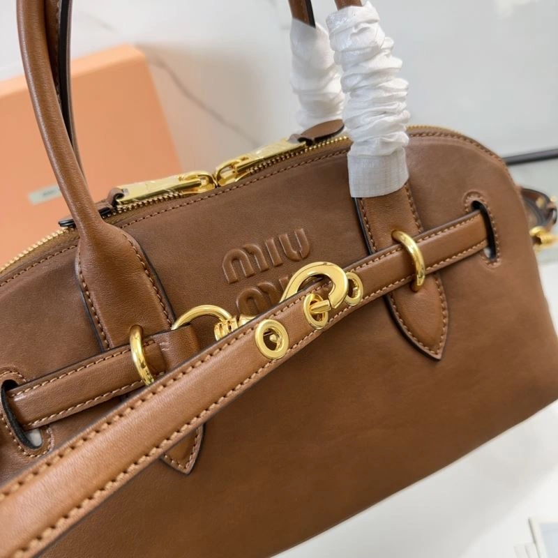 Miu Miu Top Handle Bags DailyWear 58160