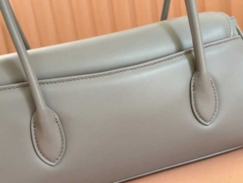 Miu Miu Top Handle Bags Stretchable 49067