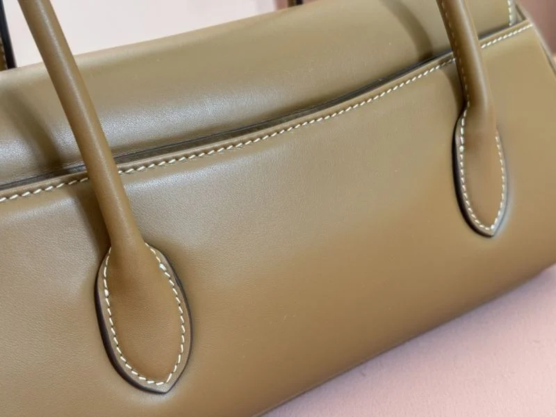 Classic Miu Miu Top Handle Bags 49117
