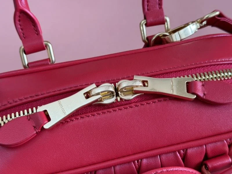 Miu Miu Top Handle Bags Breathable 49064