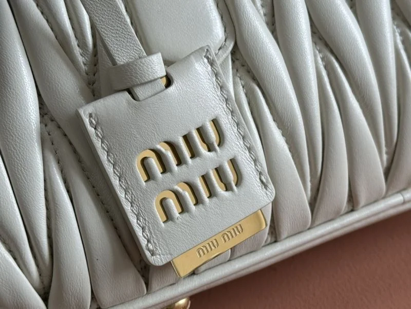 SunProtective Miu Miu Top Handle Bags 49114