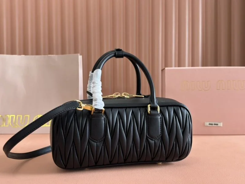 Miu Miu Top Handle Bags FastDry 49059