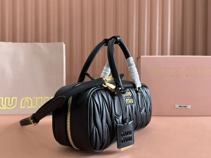 Miu Miu Top Handle Bags FastDry 49059