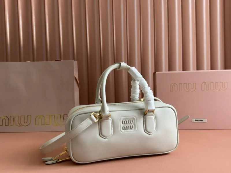 Miu Miu Top Handle Bags FastDry 49060
