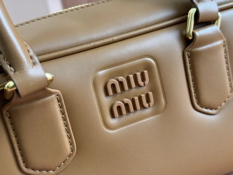 Miu Miu Top Handle Bags HighQuality 49054
