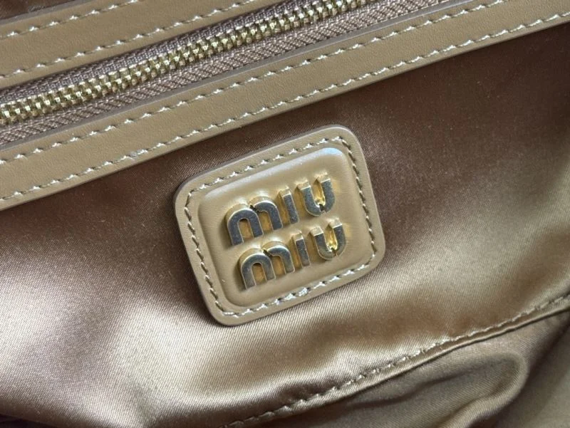 Miu Miu Top Handle Bags HighQuality 49054
