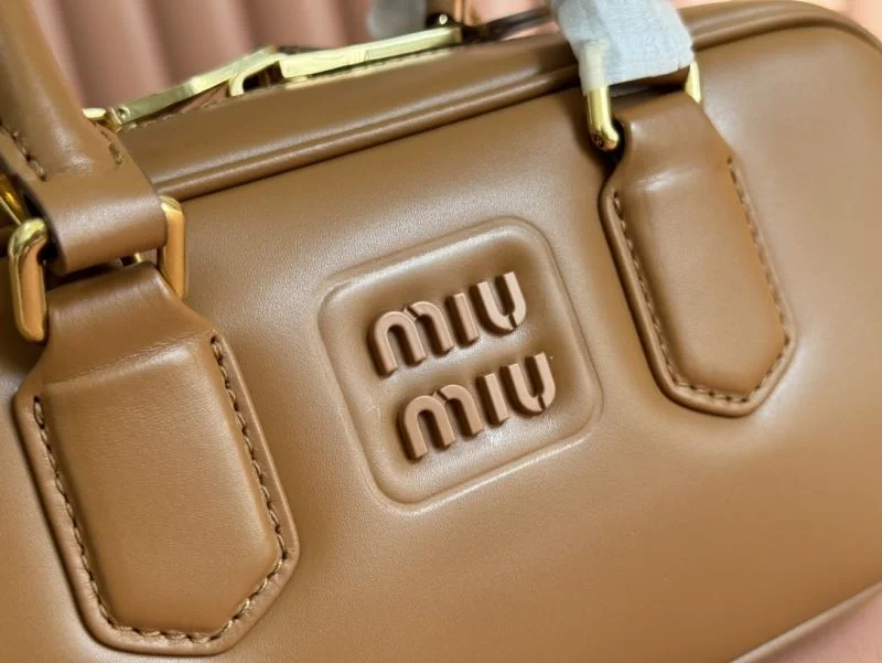 Miu Miu Top Handle Bags Thermal 49055